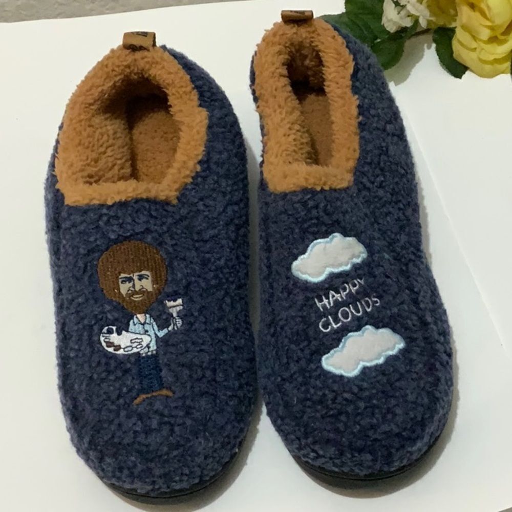 Ooh Geez! happy clouds Slippers size 9-10